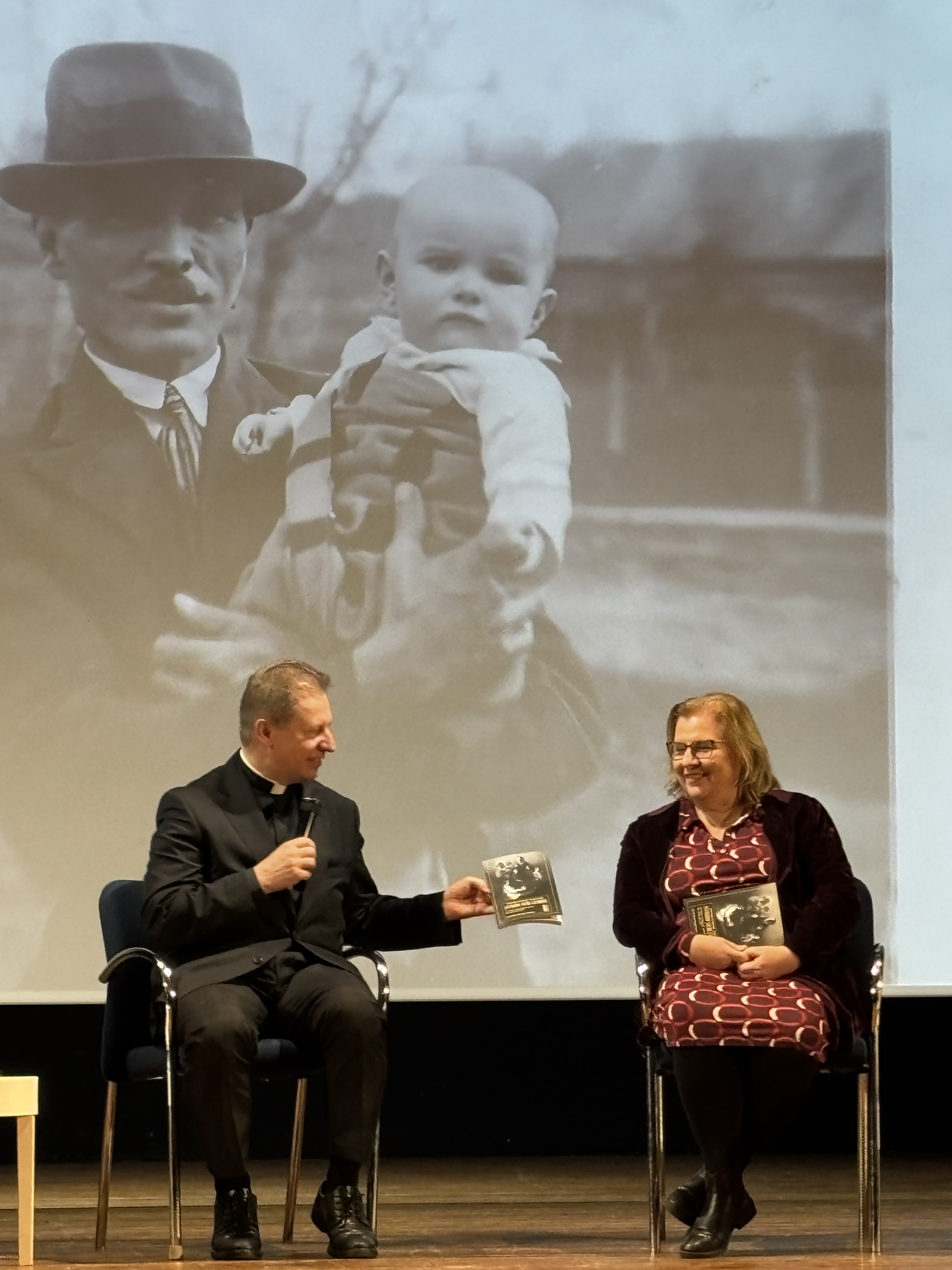 Fot3.%20%40VaticanNewsPL 